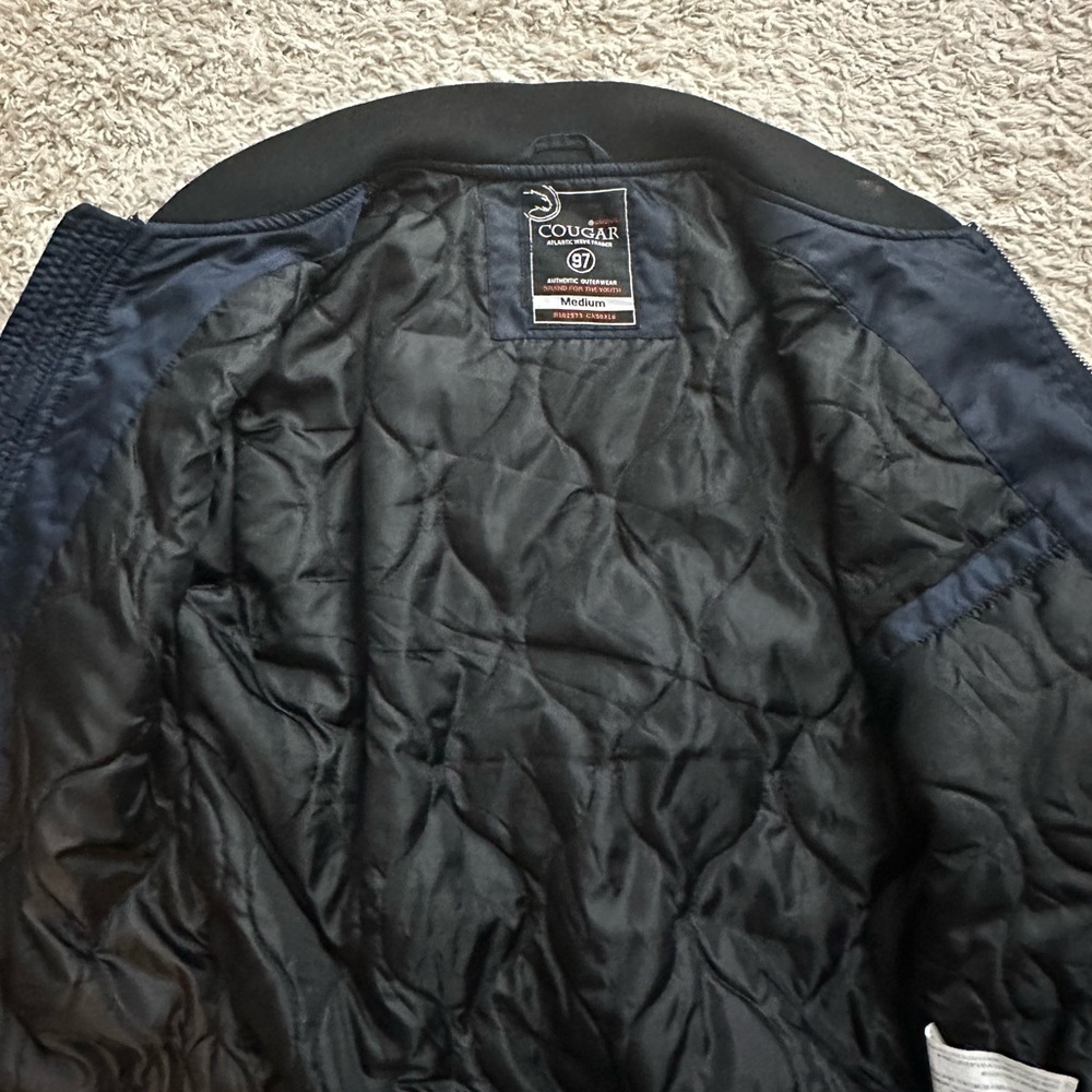 Jacket - Picture 4 of 6